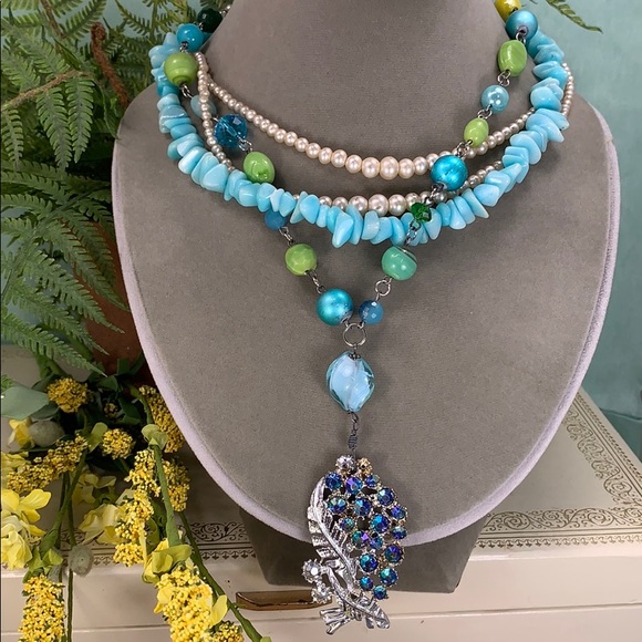 Adorned Crown Vintage Jewelry Jewelry - ✨Adorned Crown assemblage teal 4 strand necklace
